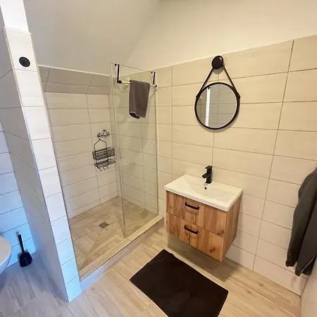 بيت ريفي Statek Libice nad Cidlinou